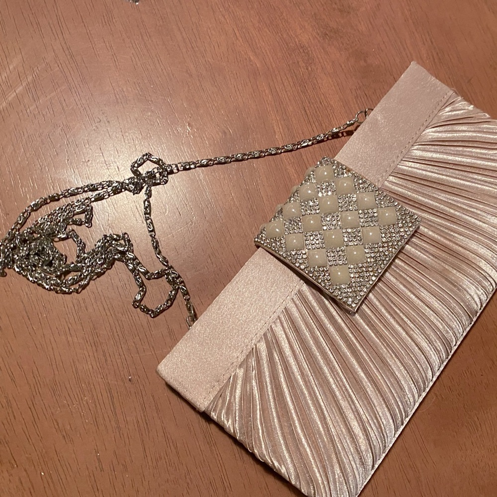Formal Pink soft chained clutch with rhinestones